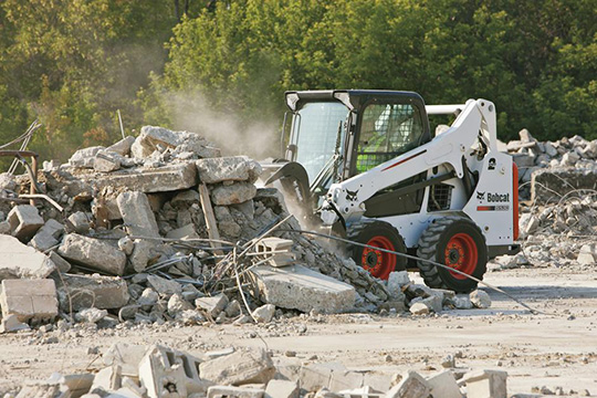Линейка Bobcat включает 12 моделей мини-погрузчиков с бортовым поворотом