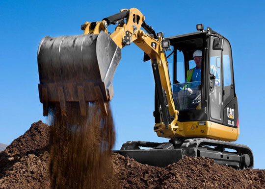 Новинки в серии мини-экскаваторов от Caterpillar