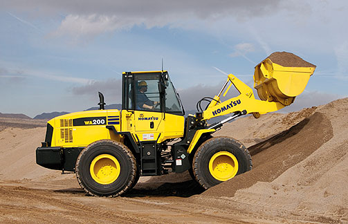 Колесный фронтальный погрузчик Komatsu WA200-5