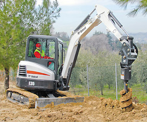 мини-экскавар Bobcat E35
