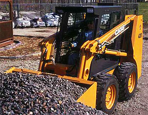 Мини-погрузчик CASE 420