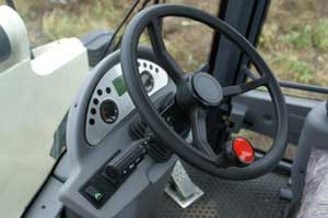 Рулевое управление мини-погрузчика Terex TL