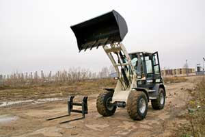 Мини-погрузчик Terex TL 