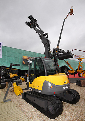 Мини-экскаватор Mecalac 8MCR 