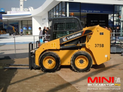 Мини-погрузчик 375B - новинка от LiuGong