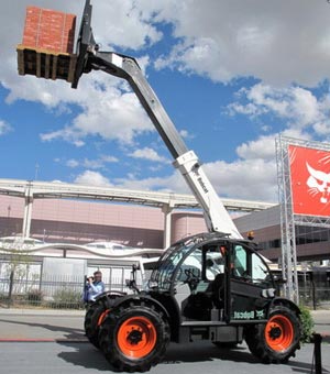 Телескопический погрузчик Bobcat VersaHandler TTC V619