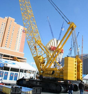 Гусеничный кран Kobelco CK2750G