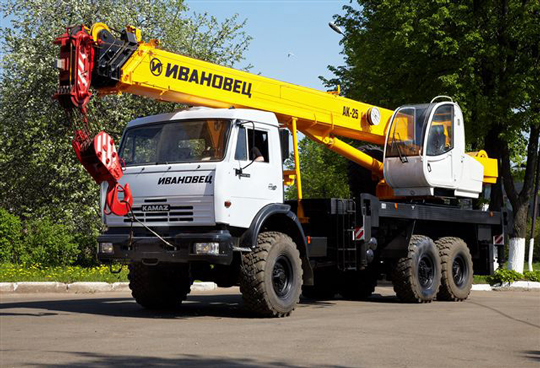 Автокран Ивановец