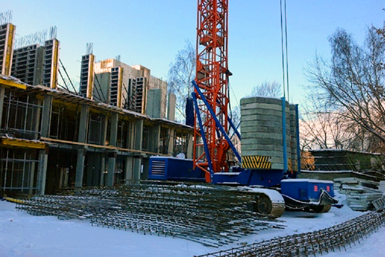 Кран Potain GTMR 336A. Строительство жилого дома в Москве