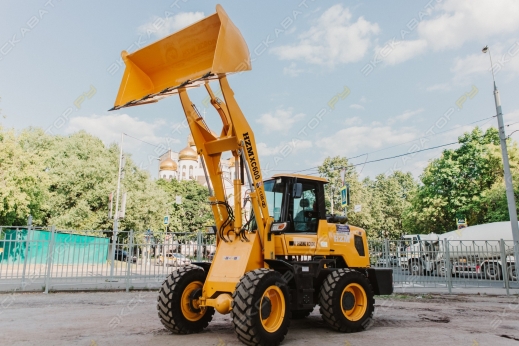 HZM XC600 - новый средний погрузчик высокого класса!
