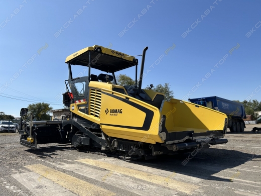 Поставка и ввод в эксплуатацию гусеничного асфальтоукладчика BOMAG BF 700 C-3 L в Республике Калмыкия