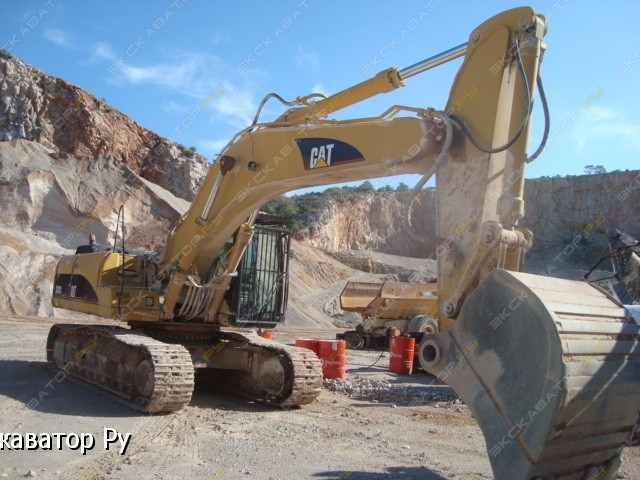 Caterpillar 330CL [1]
