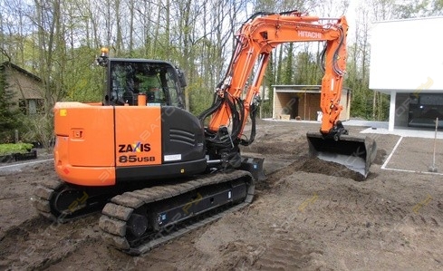 Hitachi ZAXIS 85US [1]