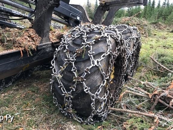 John Deere 1110E [6]