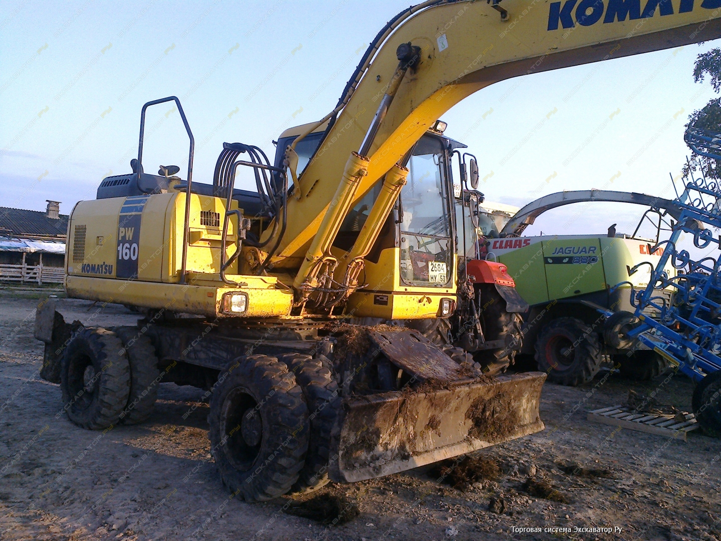 Komatsu PW160-7 [3]