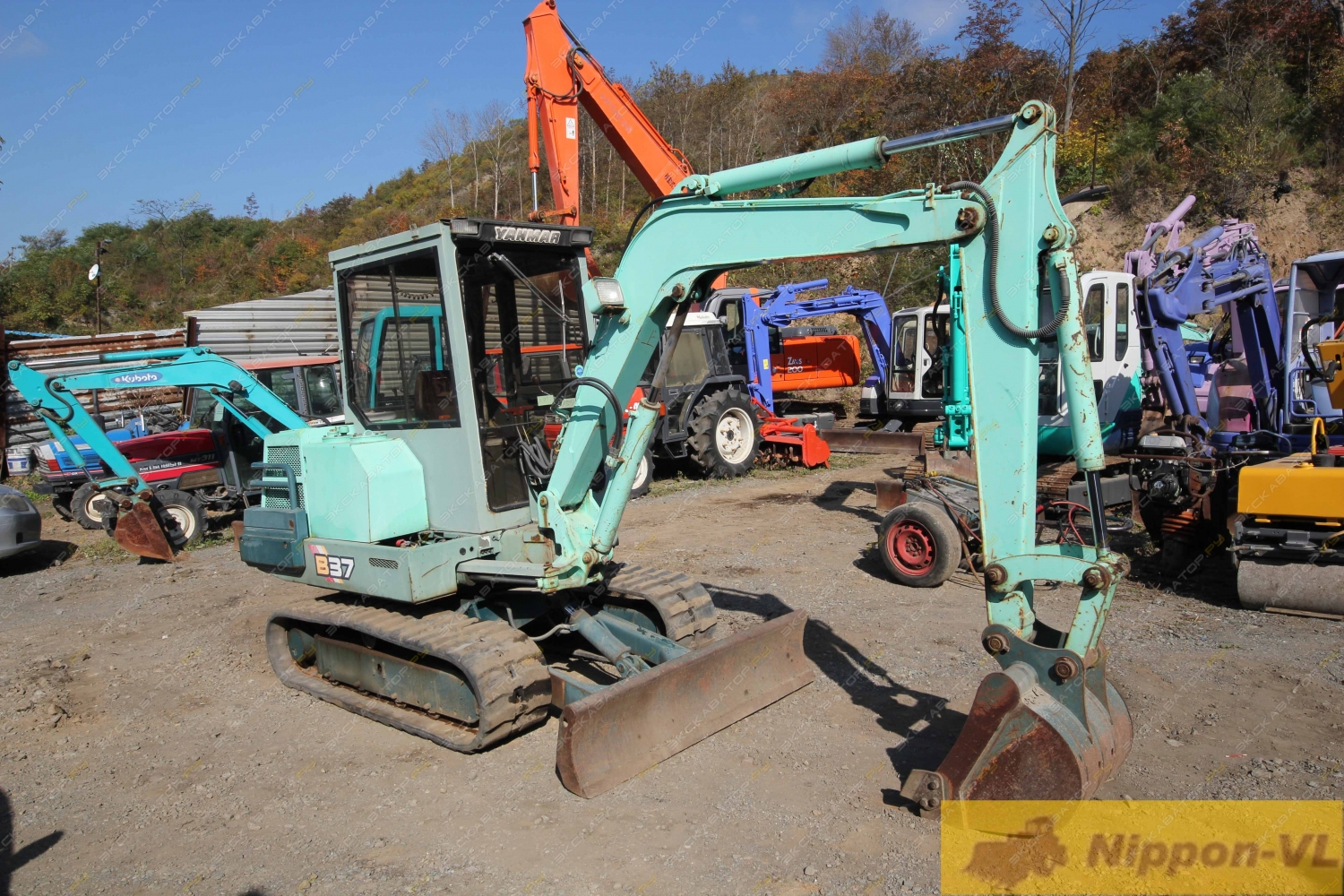 Yanmar B37 [5]