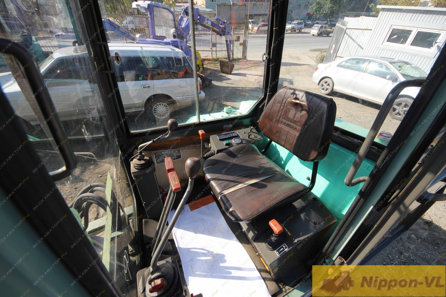 Yanmar B37 [9]