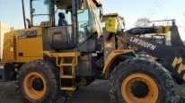 XCMG LW300FN [1]