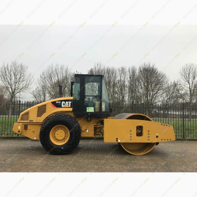 Грунтовый каток Caterpillar CS 76 XT, цена: 3966700 руб, частное объявление в ра