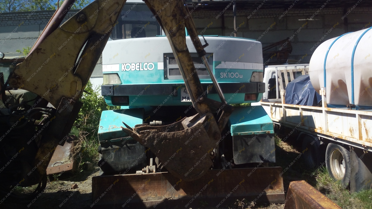 Kobelco SK100W [3]