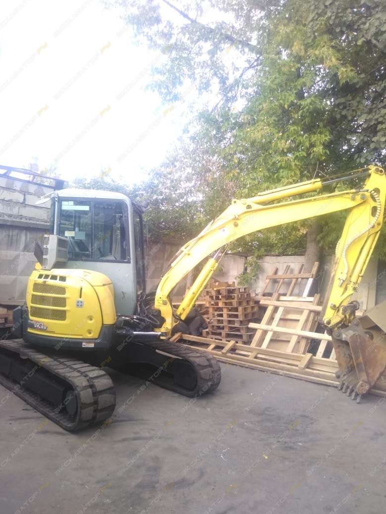 Yanmar VIO55-5 Cabin [8]