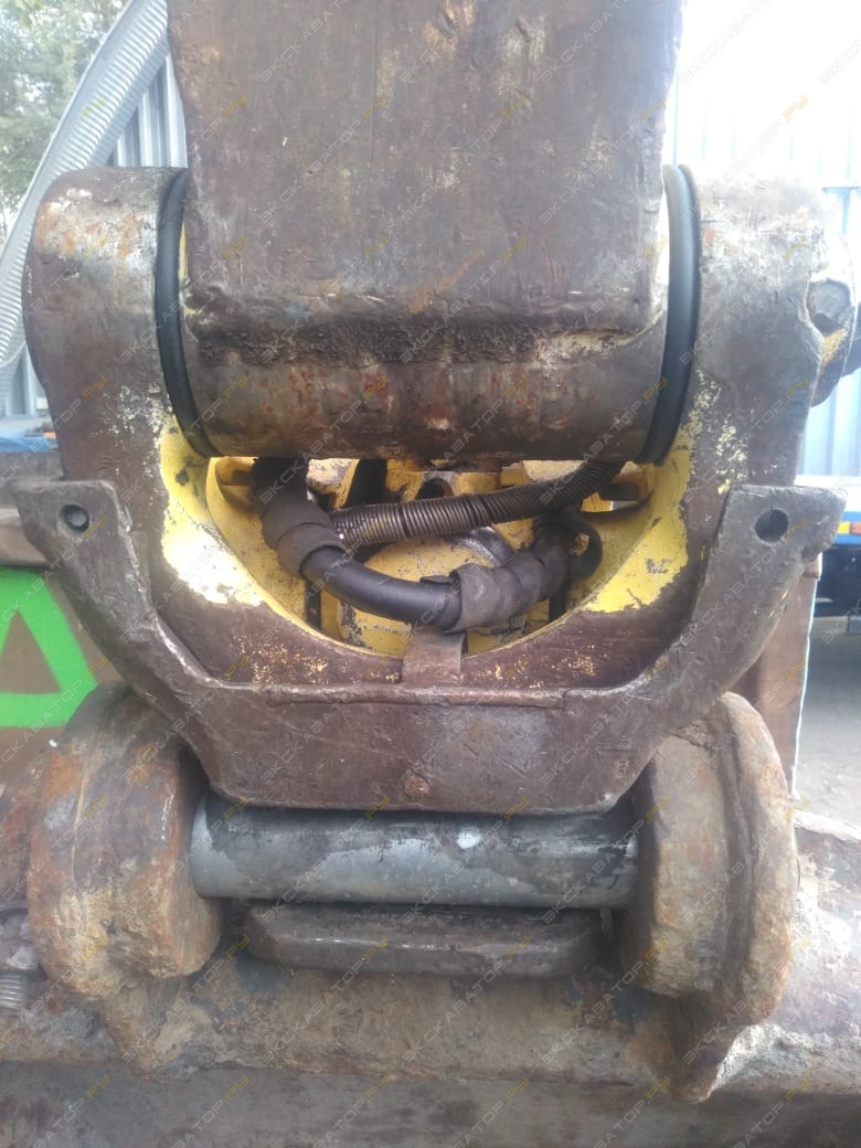 Yanmar VIO55-5 Cabin [13]