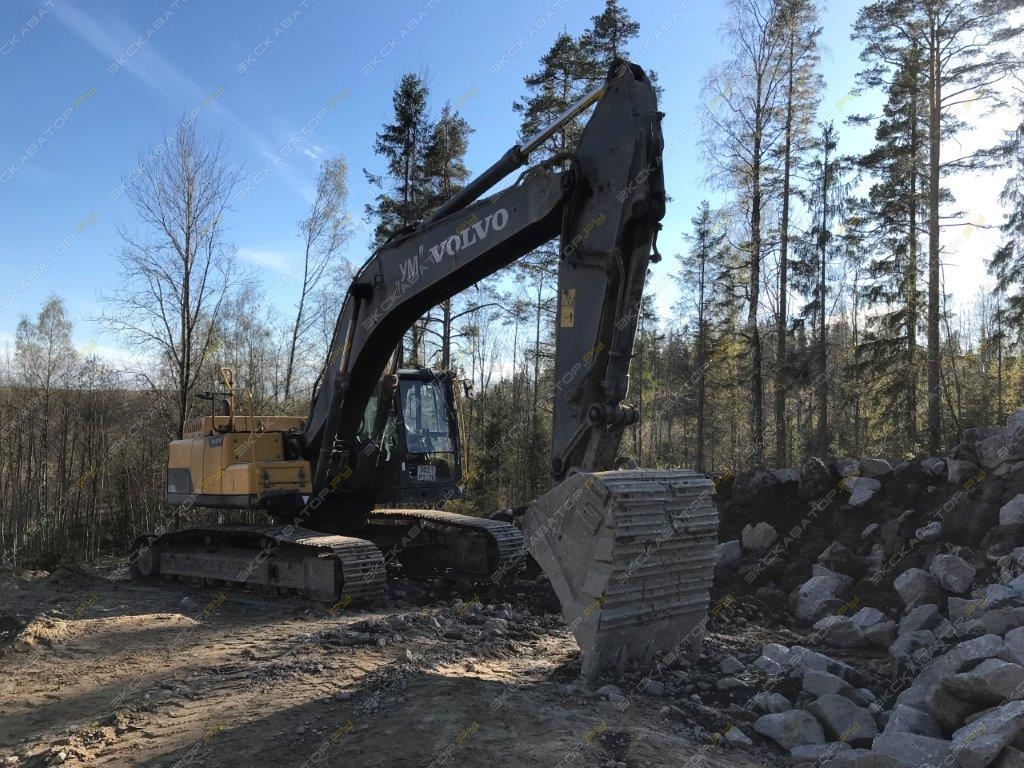 Volvo EC250D [1]