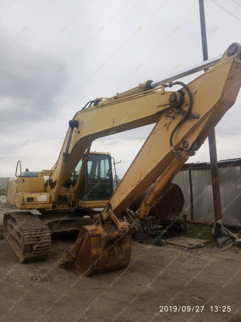 Komatsu PC200 [2]