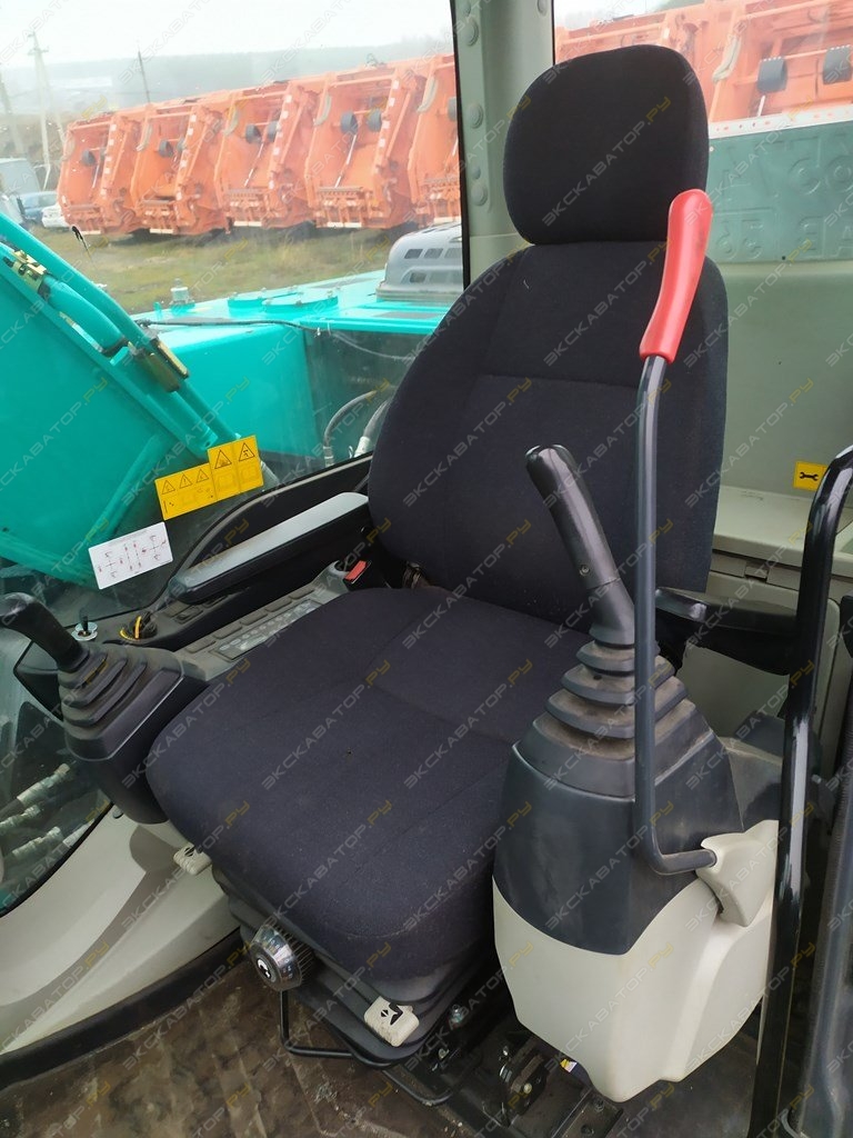 Kobelco SK260LC-8 ACERA [2]