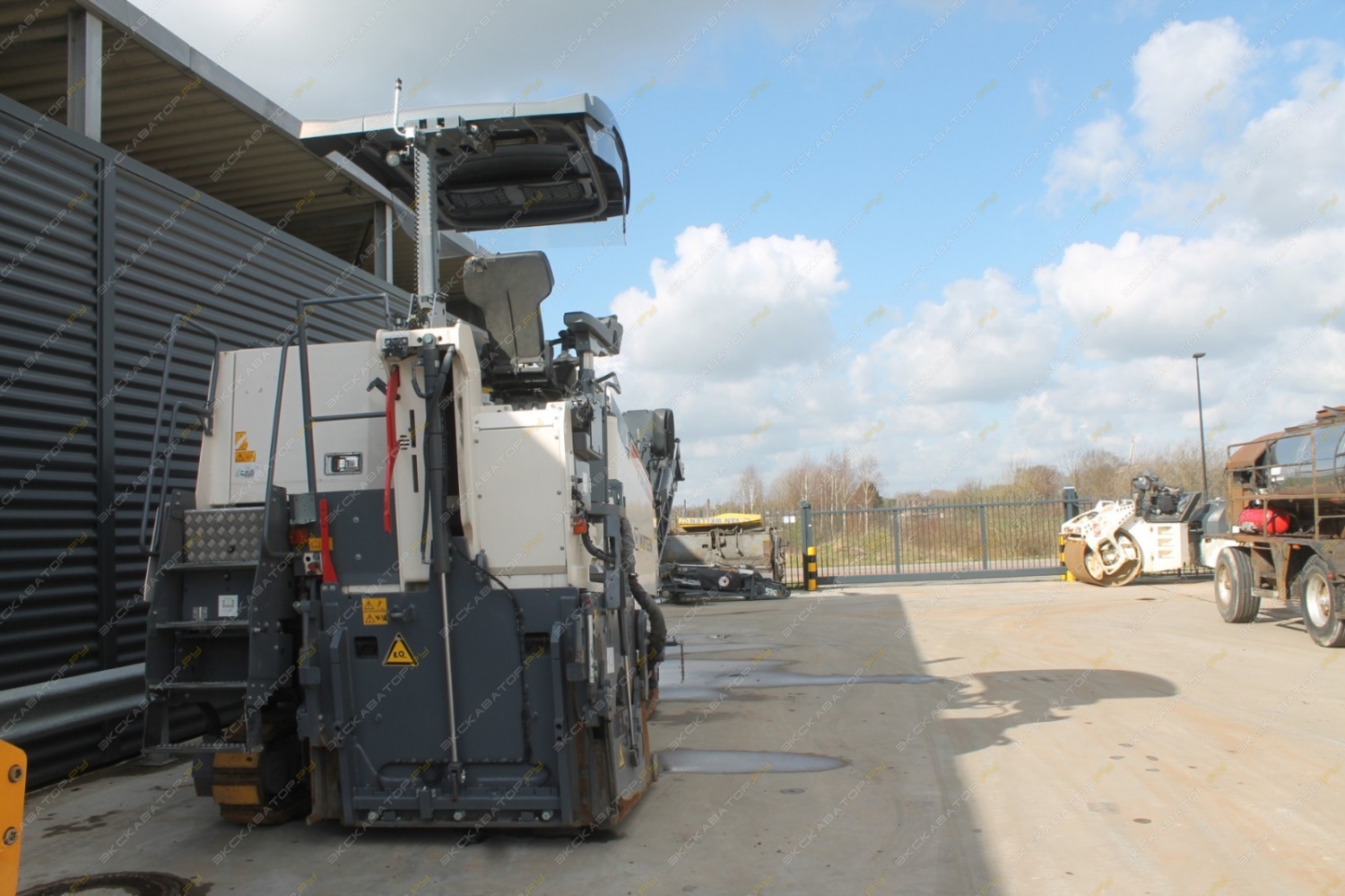 Wirtgen W 130 Fi [21]