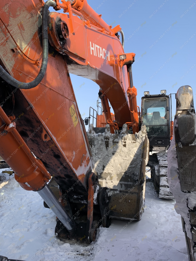 Hitachi ZX870-5G [1]