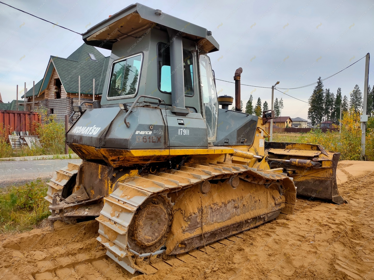 Komatsu D61EX-12 [5]