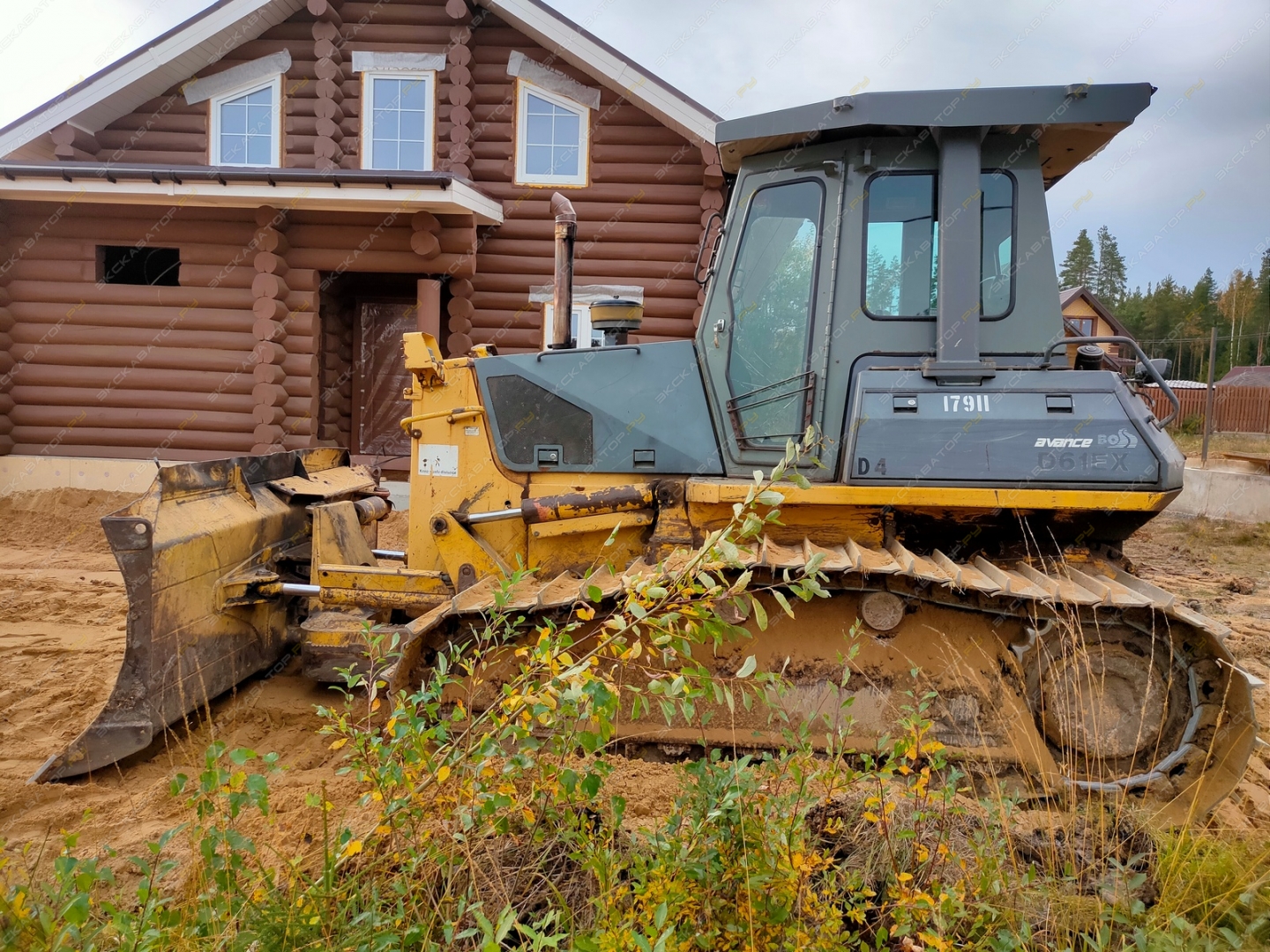Komatsu D61EX-12 [3]