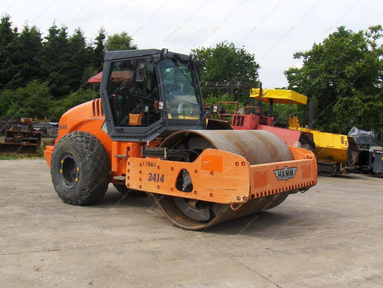 Каток грунтовый hamm 3410. Грунтовый каток hamm 3516. Грунтовый каток hamm 3410 10т. Каток грунтовый намм-3412. Грунтовый каток хамм.