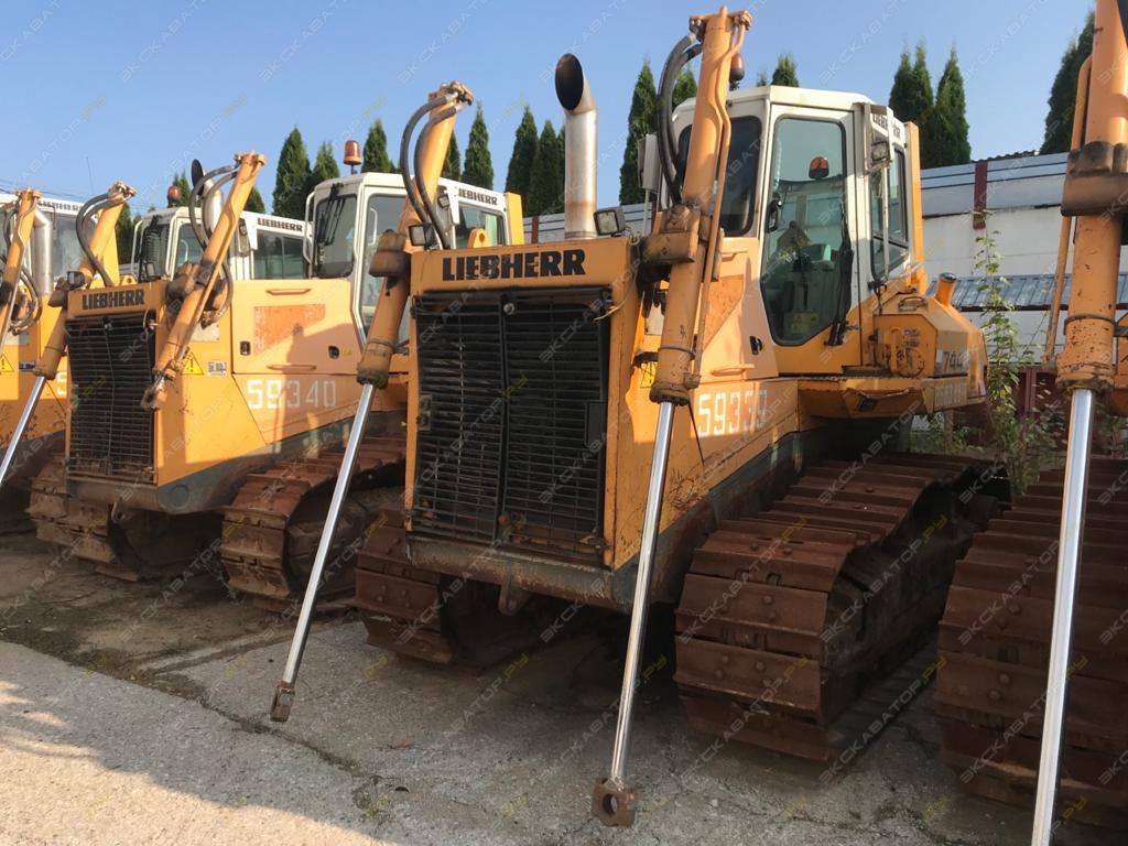 Liebherr PR 744 Litronic [1]