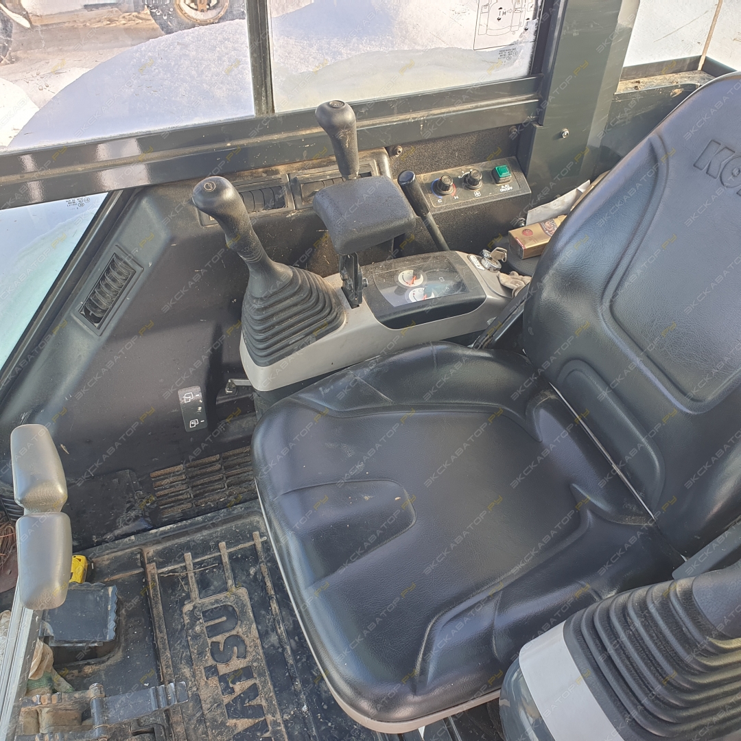Komatsu PC55-MR3 [2]