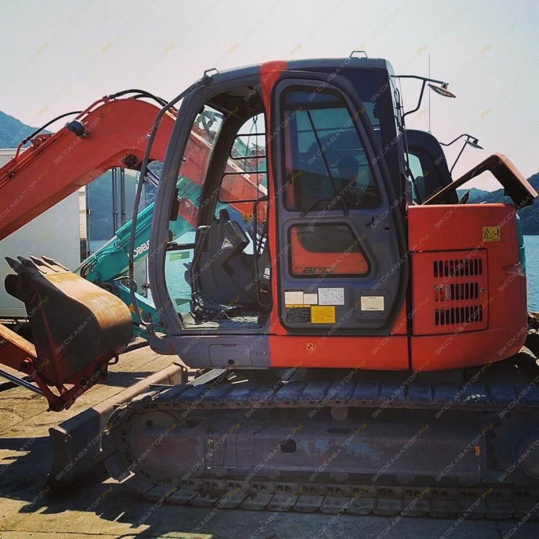 Kobelco 70SR-1E [6]