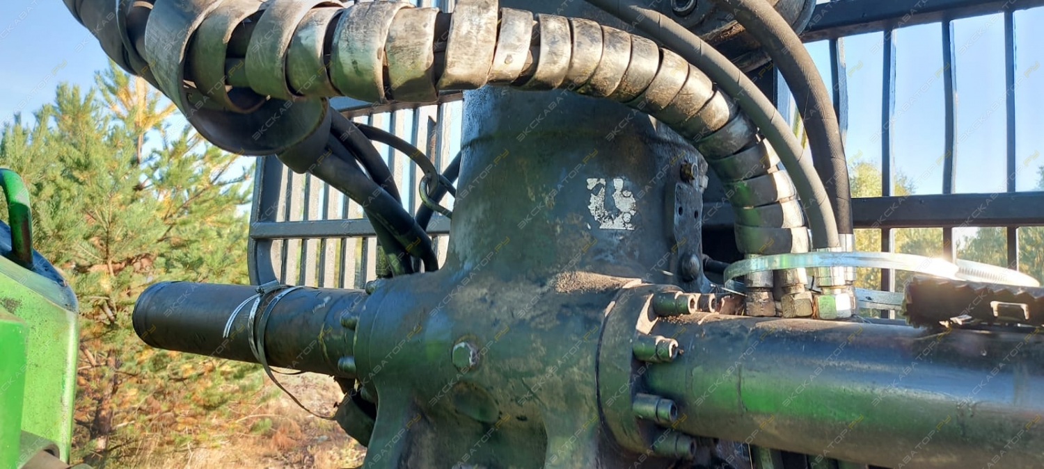 John Deere 1110D [5]
