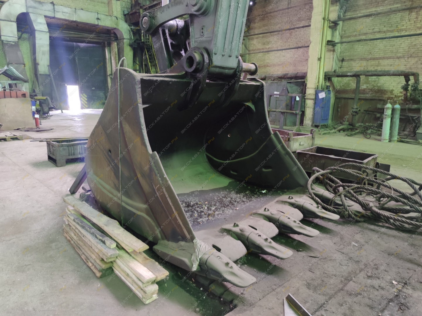 Volvo EC700B LC [1]
