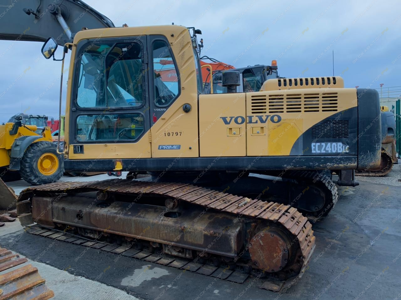 Volvo EC240B LC [1]