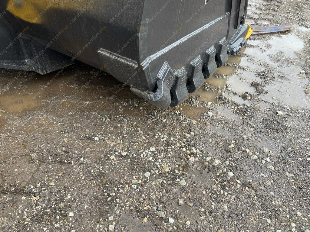Komatsu WA500-7 [2]