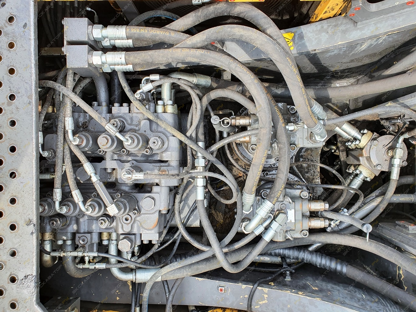 Volvo EC480DL [32]