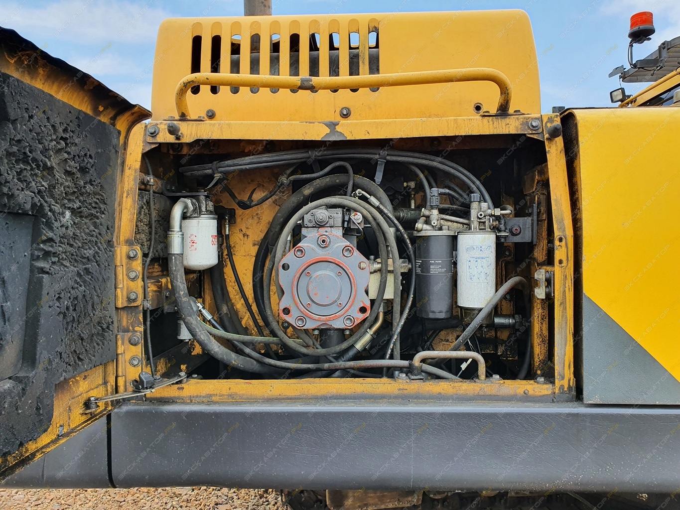 Volvo EC480DL [40]