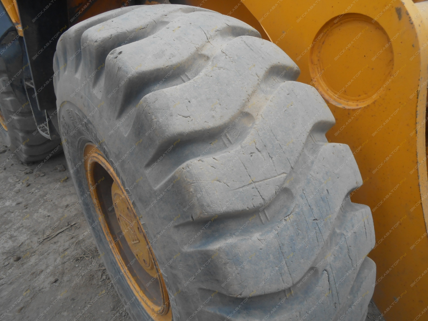 JCB 426 ZX [17]