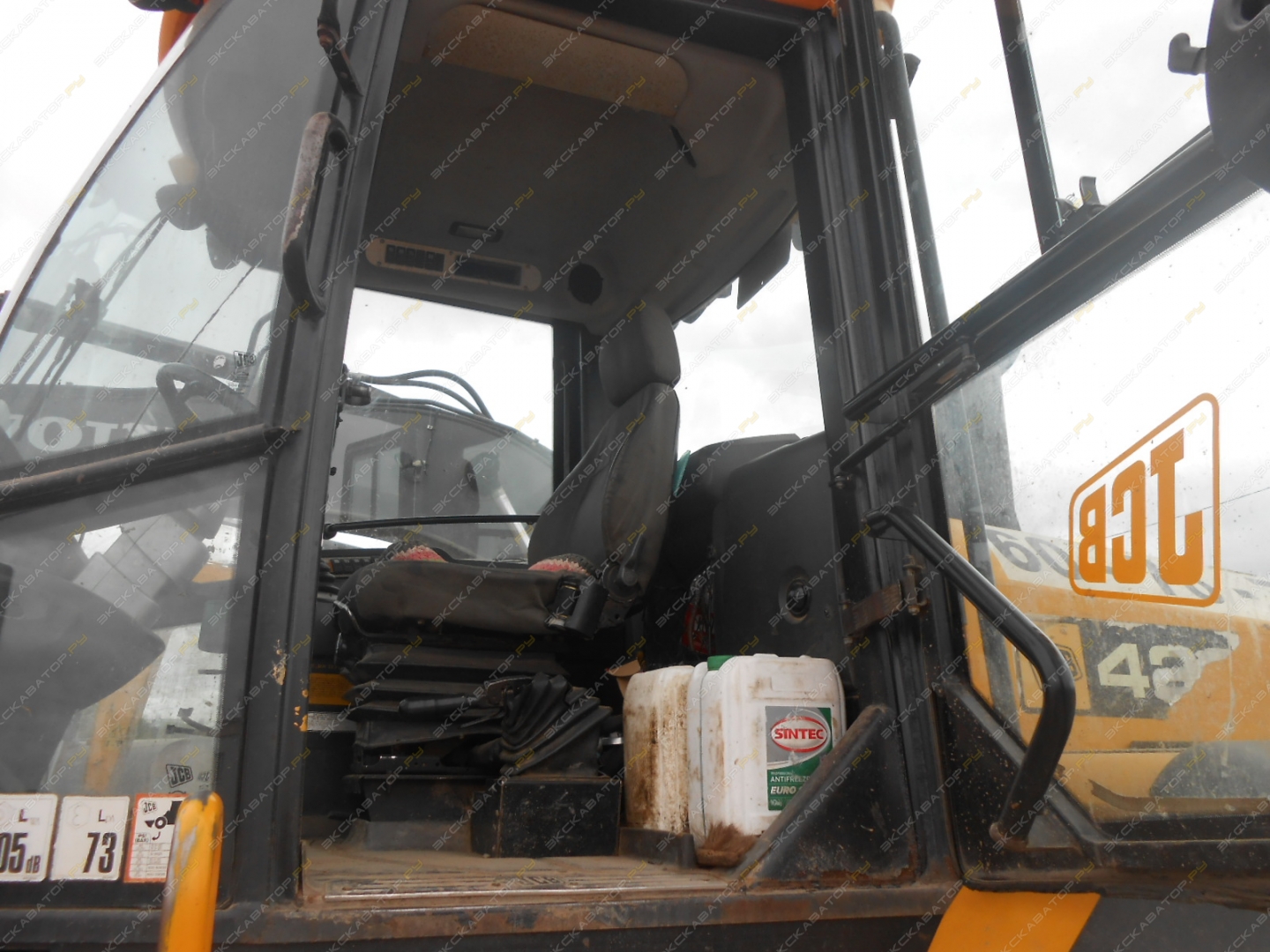 JCB 426 ZX [4]