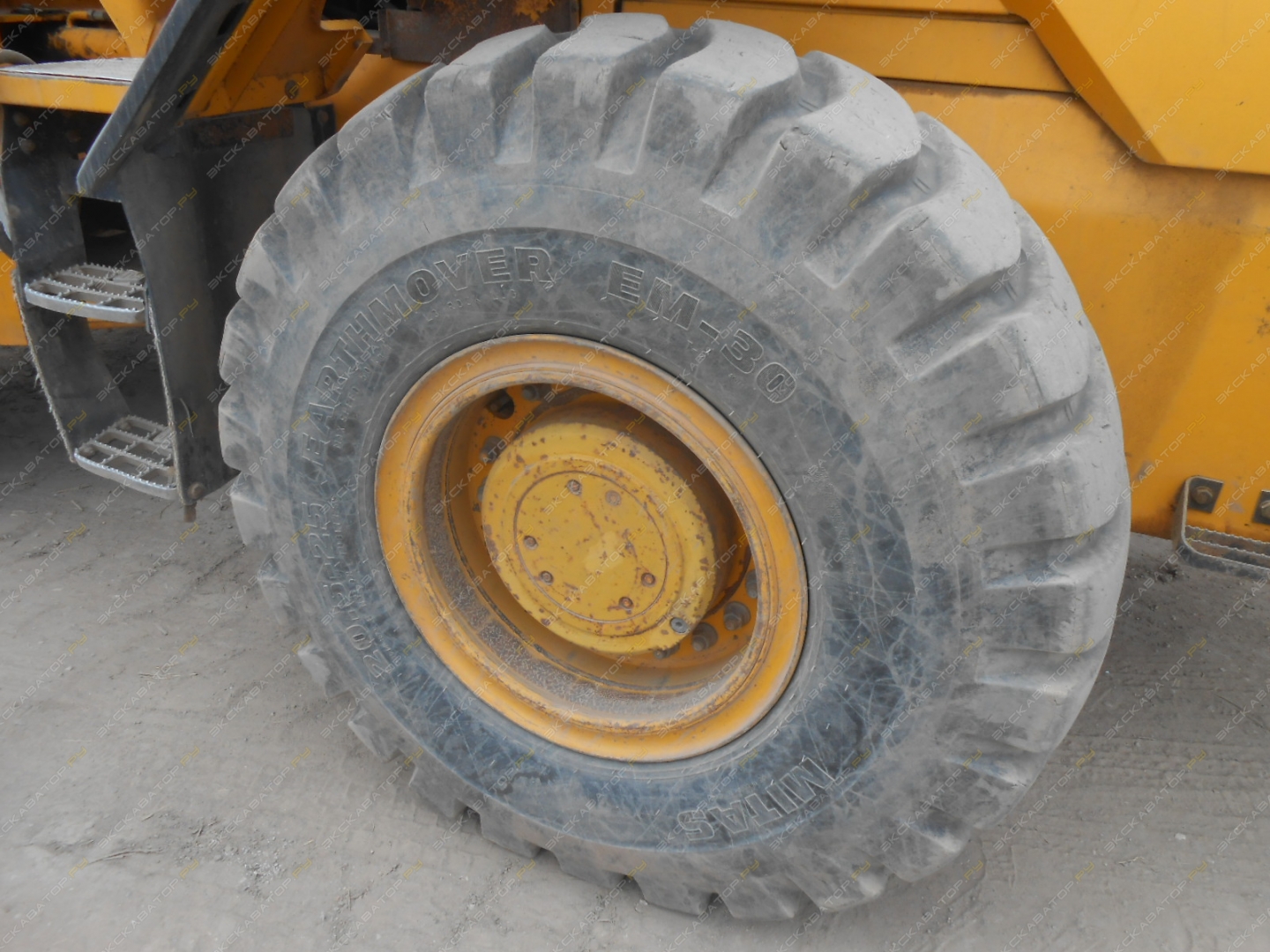 JCB 426 ZX [13]