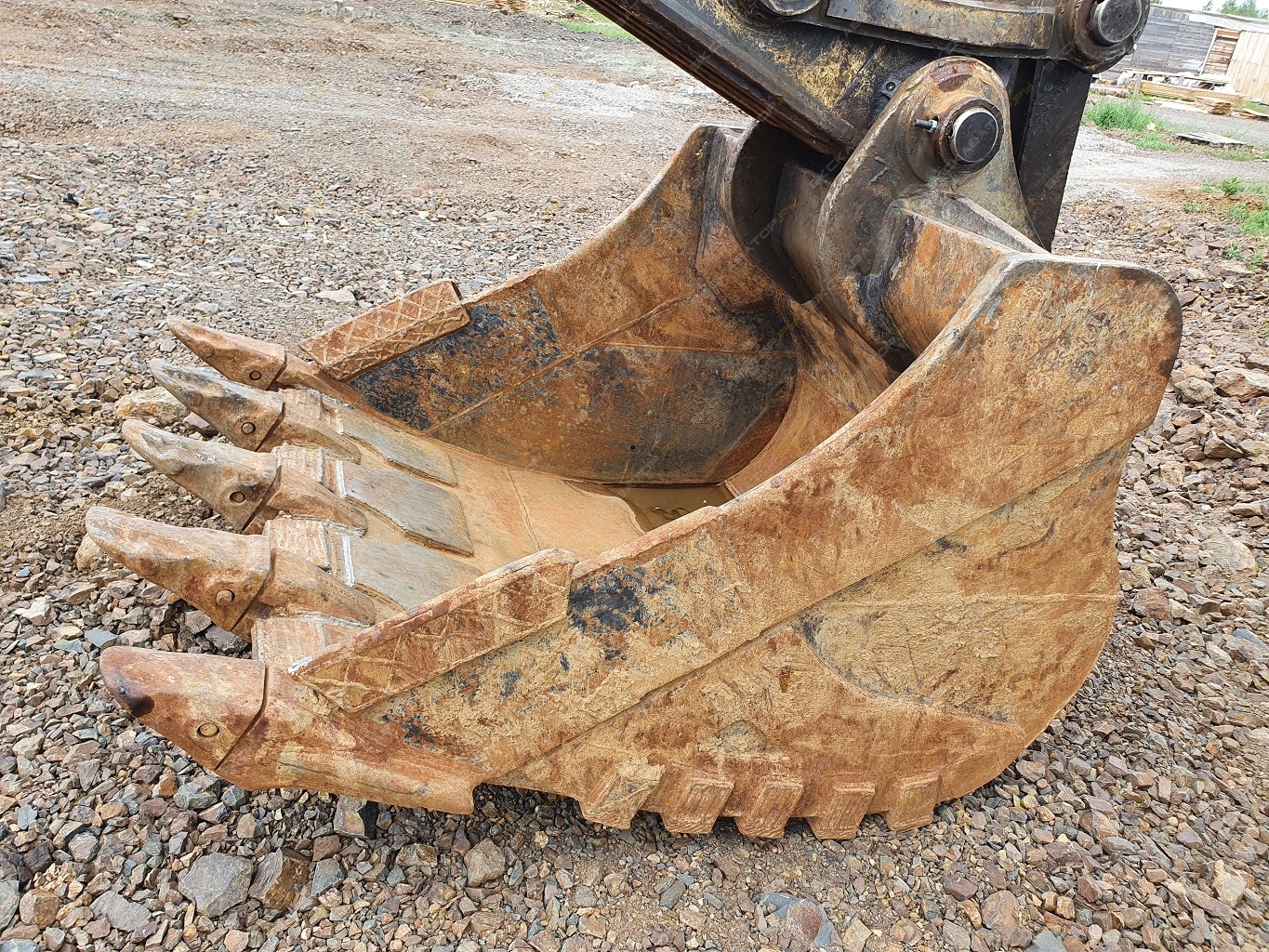 Volvo EC480DL [19]