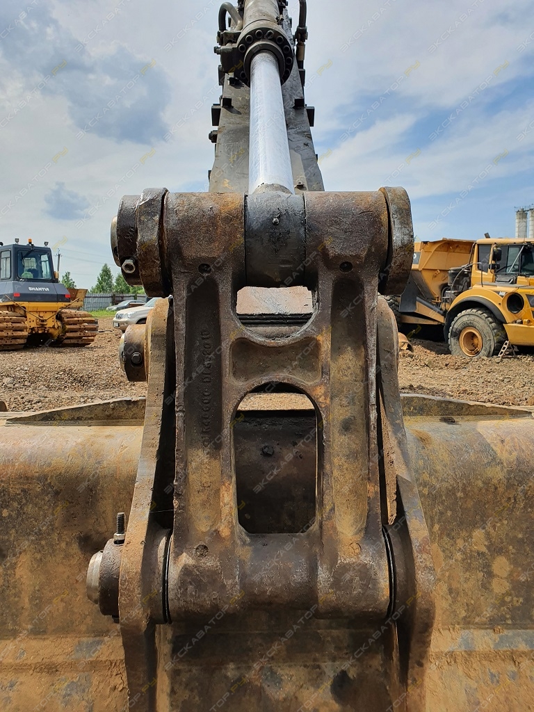 Volvo EC480DL [25]