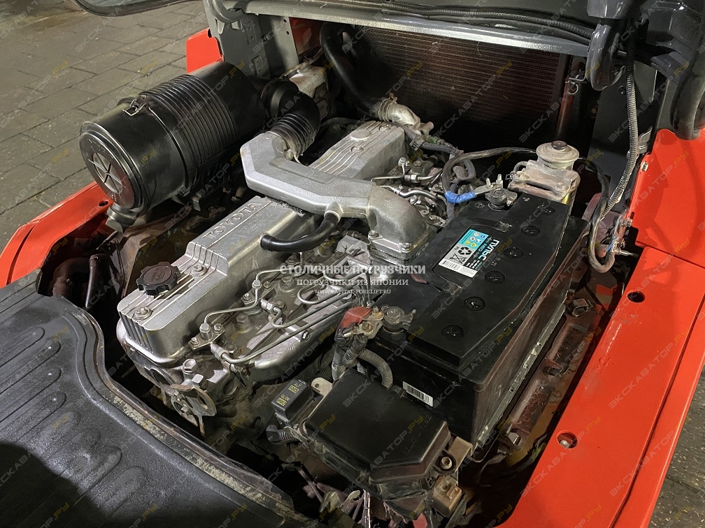 Toyota 7FDA50 [6]