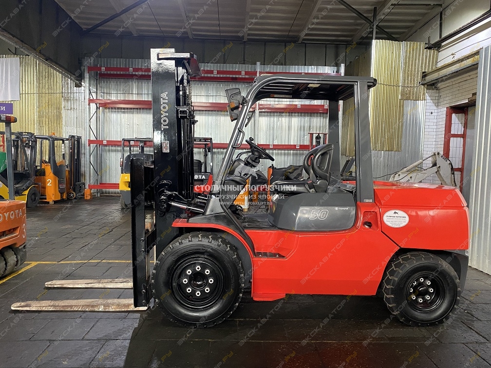 Toyota 7FDA50 [4]